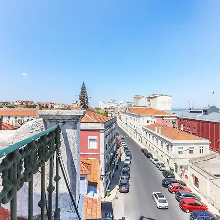 Vita Portucale ! Beato River View With Terrace Lisbon Exterior photo